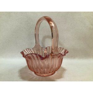 L.E. Smith Pink Opalescent Ribbed Glass Scalloped